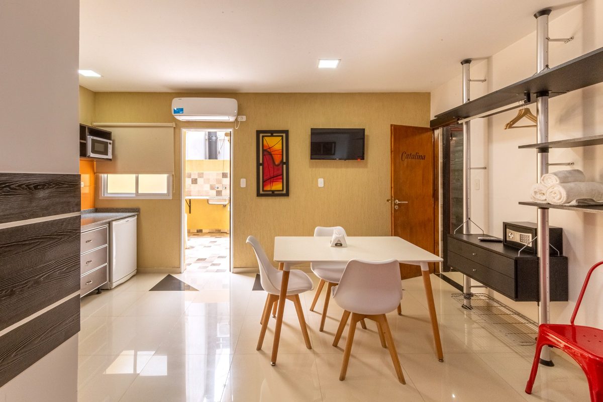 Comedor del departamento cuádruple
