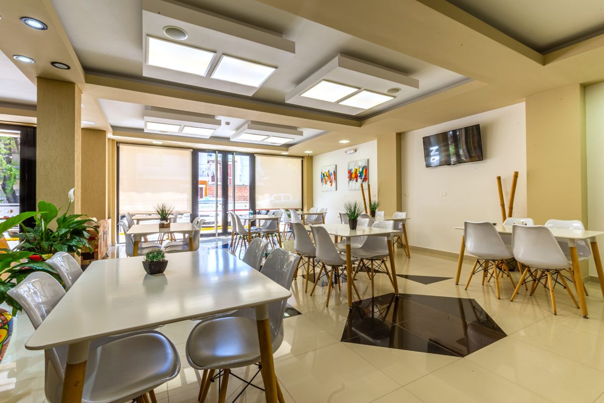 Salón de desayuno y estar
